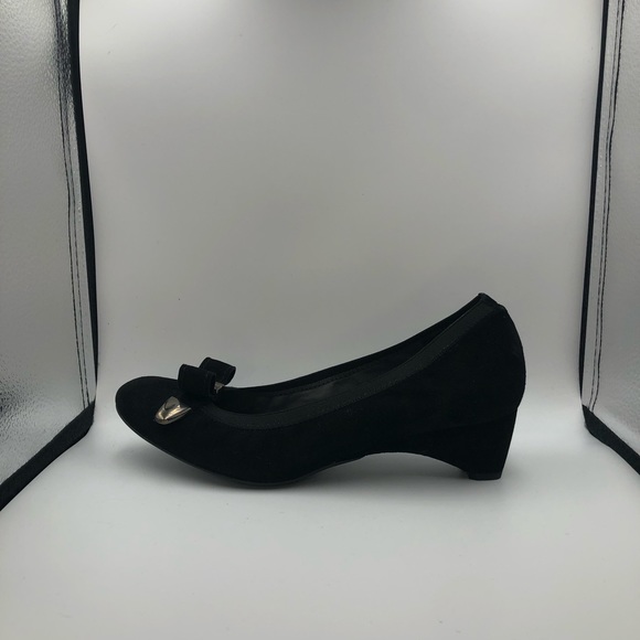 Stuart Weitzman Black Suede Silver Bow Derail Wedges Sz 9 - Picture 9 of 11